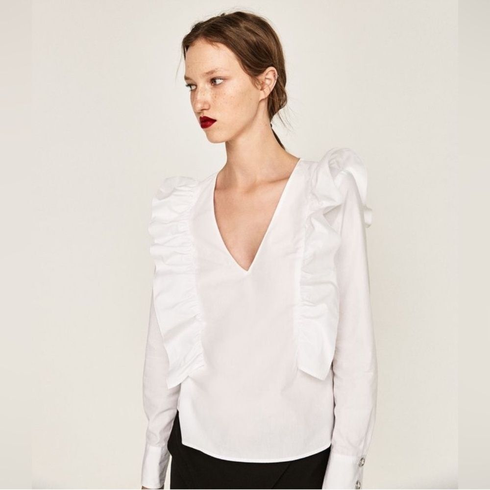 Zara White Ruffle V-Neck Long Sleeve 100% Cotton Blouse Size Medium